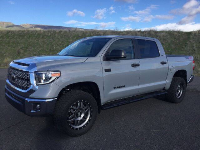 2018 Toyota Tundra SR5