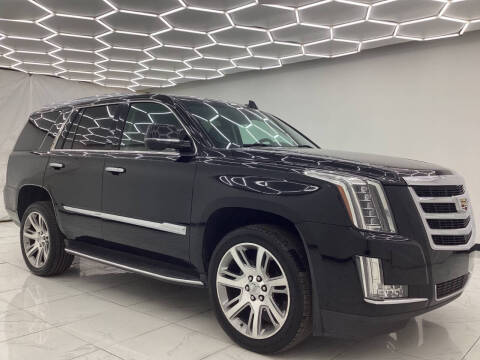 2017 Cadillac Escalade Luxury