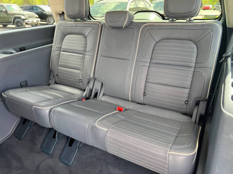 2020 Lincoln Navigator Black Label