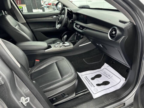 2021 Alfa Romeo Stelvio Ti