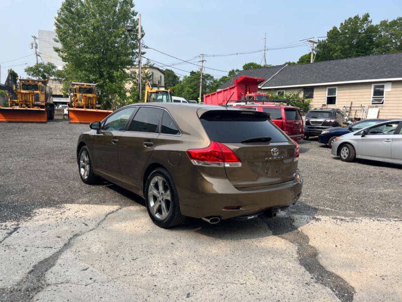 2011 Toyota Venza AWD V6