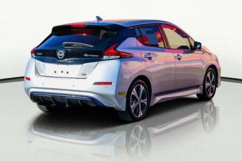 2022 Nissan LEAF SV
