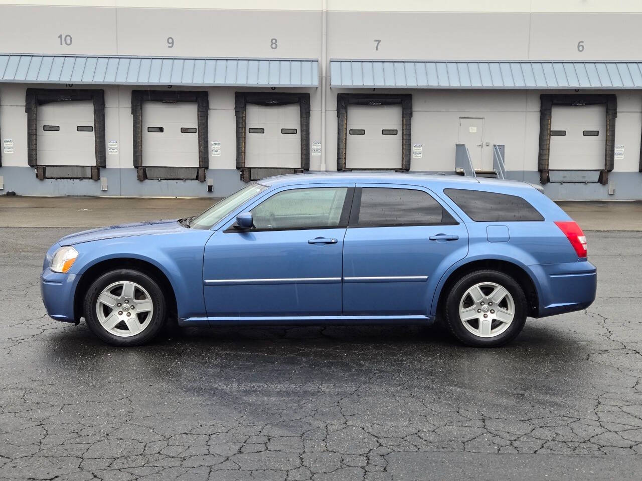 2007 Dodge Magnum for sale at Alpha Auto Sales in Auburn, WA