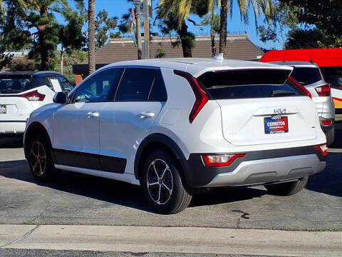 2025 Kia Niro LX