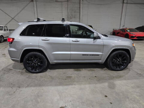 2017 Jeep Grand Cherokee Altitude