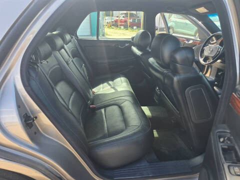 2004 Cadillac DeVille