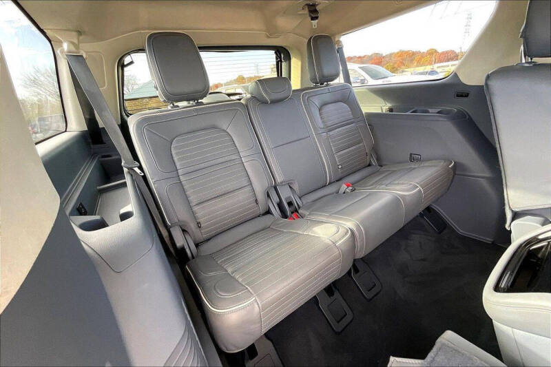 2019 Lincoln Navigator L Black Label