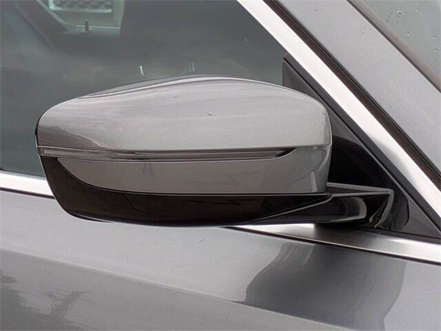 2024 BMW 3 Series 330e