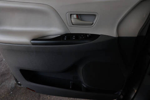 2019 Toyota Sienna L 7-Passenger