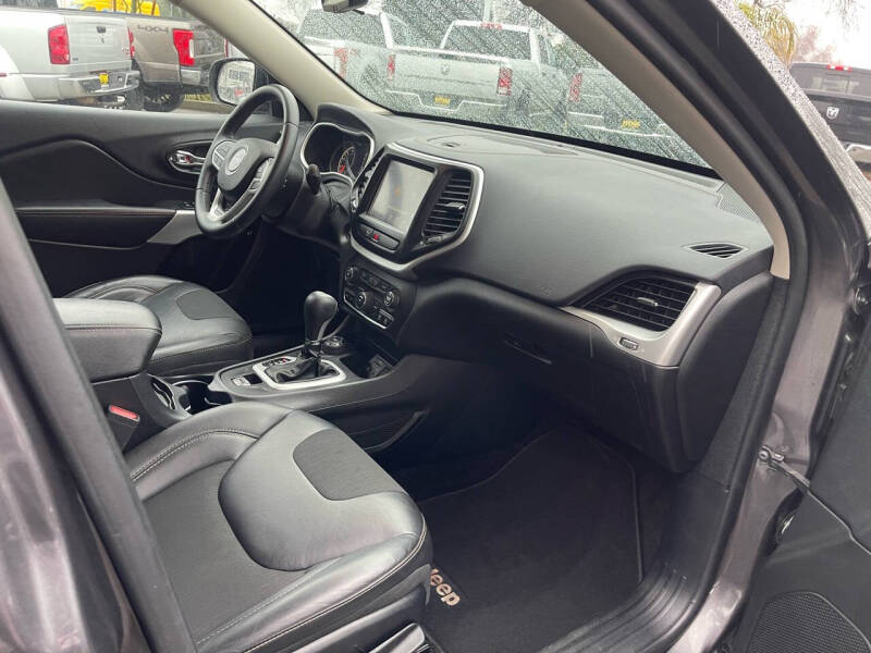 2018 Jeep Cherokee Latitude Plus