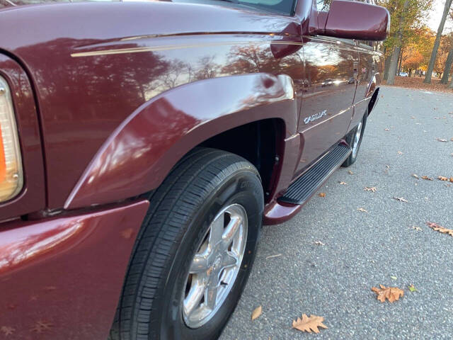 1999 Cadillac Escalade for sale at Vintage Motors USA in Roselle, NJ