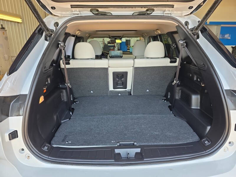 2024 Mitsubishi Outlander PHEV SEL