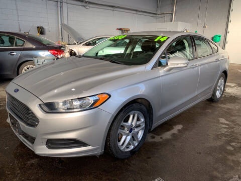 2014 Ford Fusion for sale at Square Business Automotive in Milwaukee WI