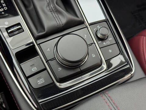 2025 Mazda CX-30 2.5 S Carbon Edition