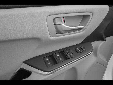 2015 Toyota Camry XSE