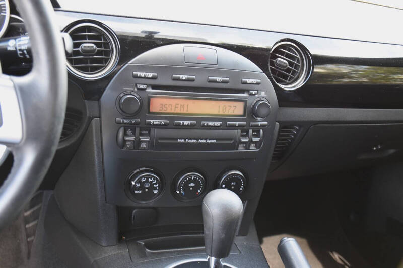 2006 Mazda MX-5 Miata Sport