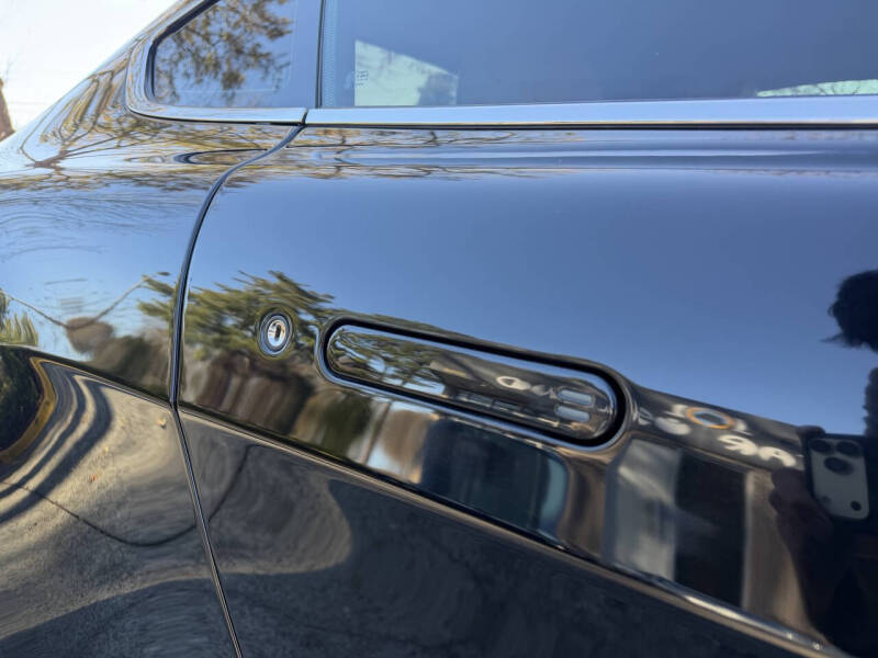 2012 Aston Martin V8 Vantage