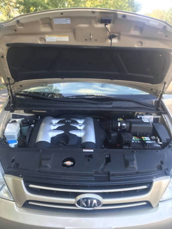 2007 Kia Sedona LX photo 8