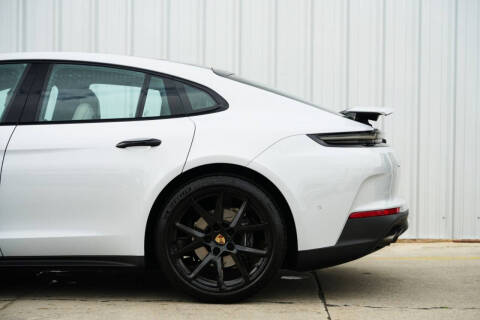 2024 Porsche Panamera 4