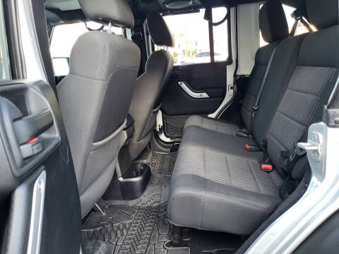 2012 Jeep Wrangler Unlimited Rubicon