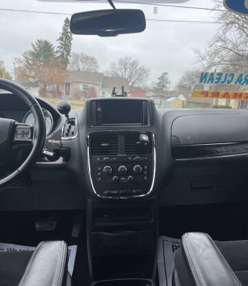 2016 Dodge Grand Caravan American Value Package