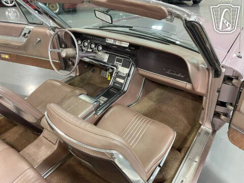 1964 Ford Thunderbird