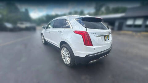 2018 Cadillac XT5 Platinum