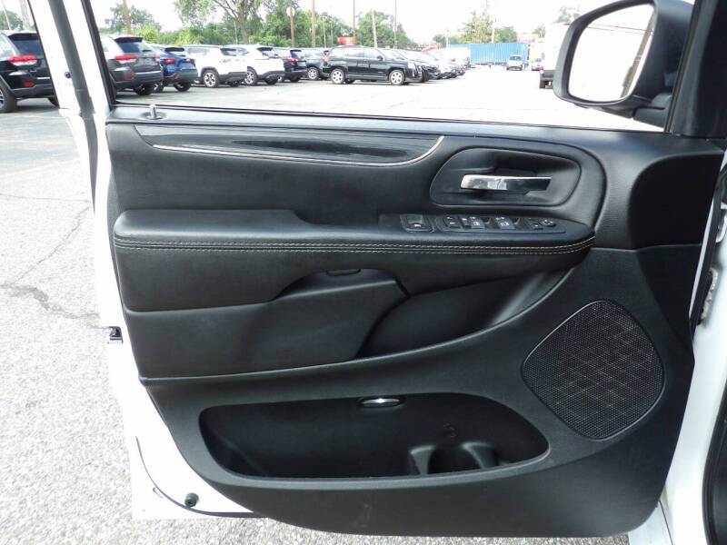 2018 Dodge Grand Caravan SE Plus