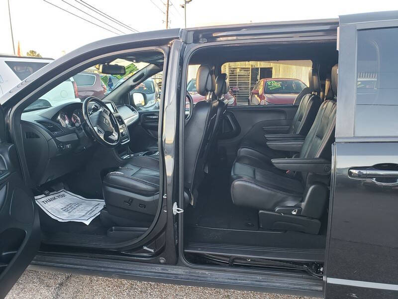 2020 Dodge Grand Caravan GT
