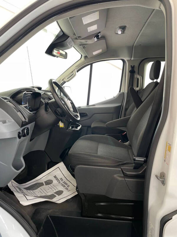 2017 Ford Transit