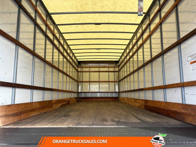 2019 International DuraStar 4300