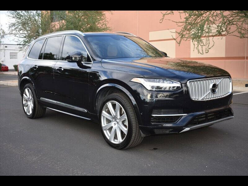 2017 Volvo XC90 T8 eAWD Inscription