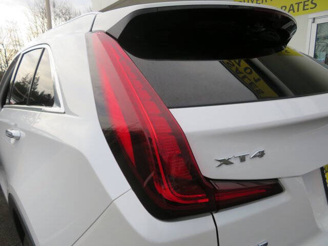 2019 Cadillac XT4 Premium Luxury