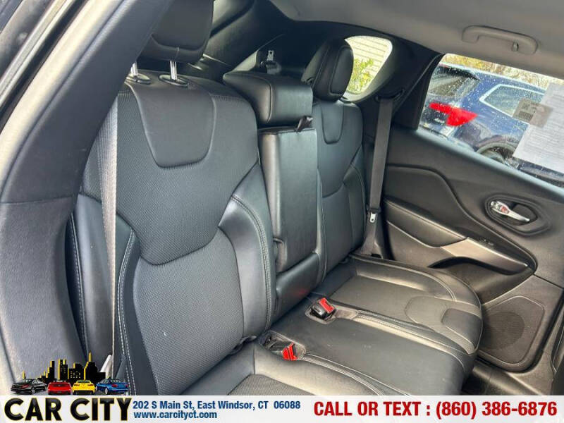 2021 Jeep Cherokee Latitude Lux