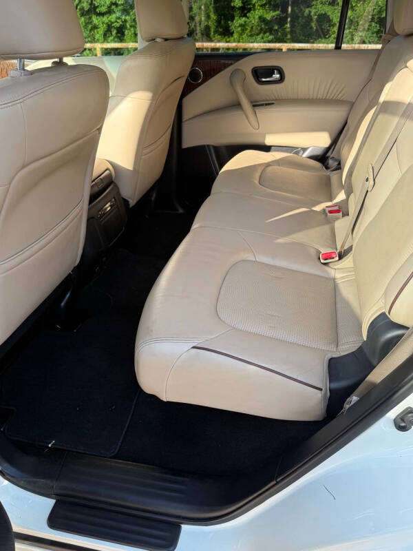 2017 Nissan Armada Platinum