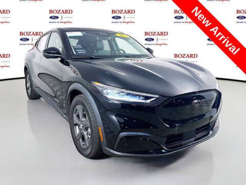 2022 Ford Mustang Mach-E Select