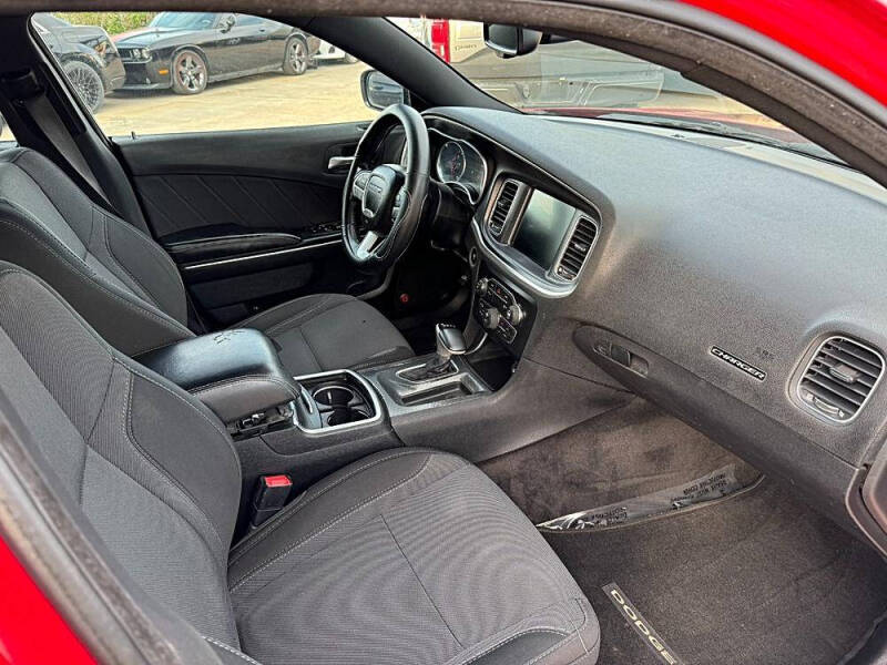 2016 Dodge Charger SXT