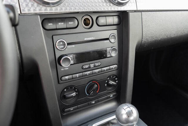 2008 Ford Mustang