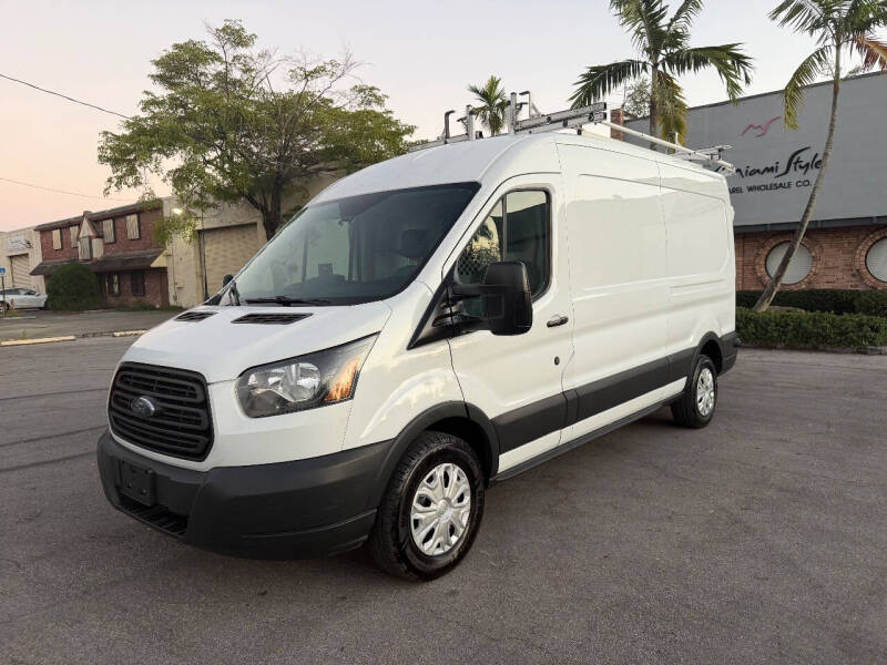 2018 Ford Transit Van Base's photo