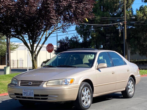 1998 Toyota Camry for sale at AutoAffari LLC in Sacramento CA