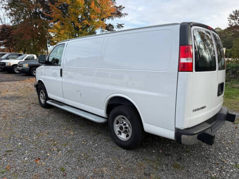 2024 GMC Savana 2500