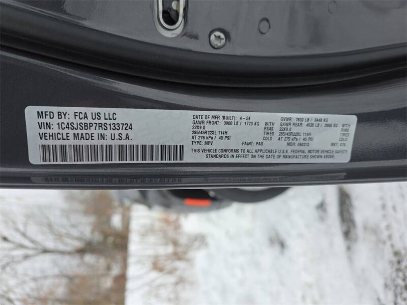 2024 Jeep Wagoneer L Series II