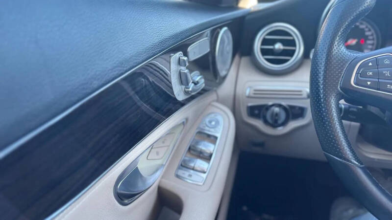 2015 Mercedes-Benz C-Class C 300 4MATIC