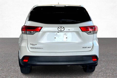 2017 Toyota Highlander XLE
