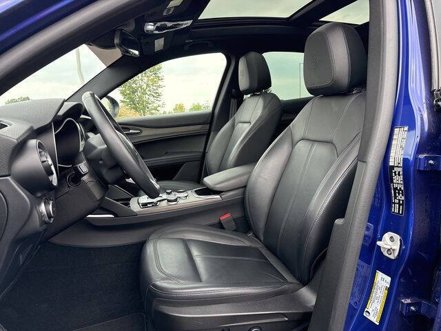 2022 Alfa Romeo Stelvio Ti