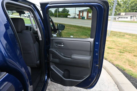 2022 Nissan Frontier SV