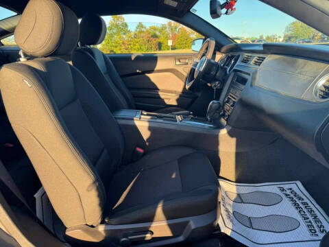 2014 Ford Mustang V6