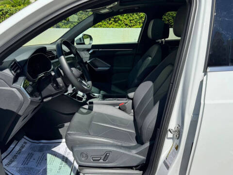 2025 Audi Q3 quattro S line Premium 45 TFSI