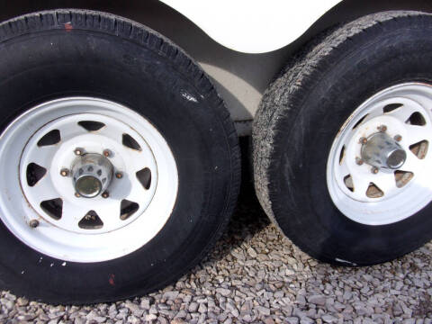 1993 w-w 16 ft enclosed trailer