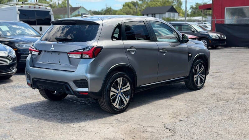 2020 Mitsubishi Outlander Sport SE